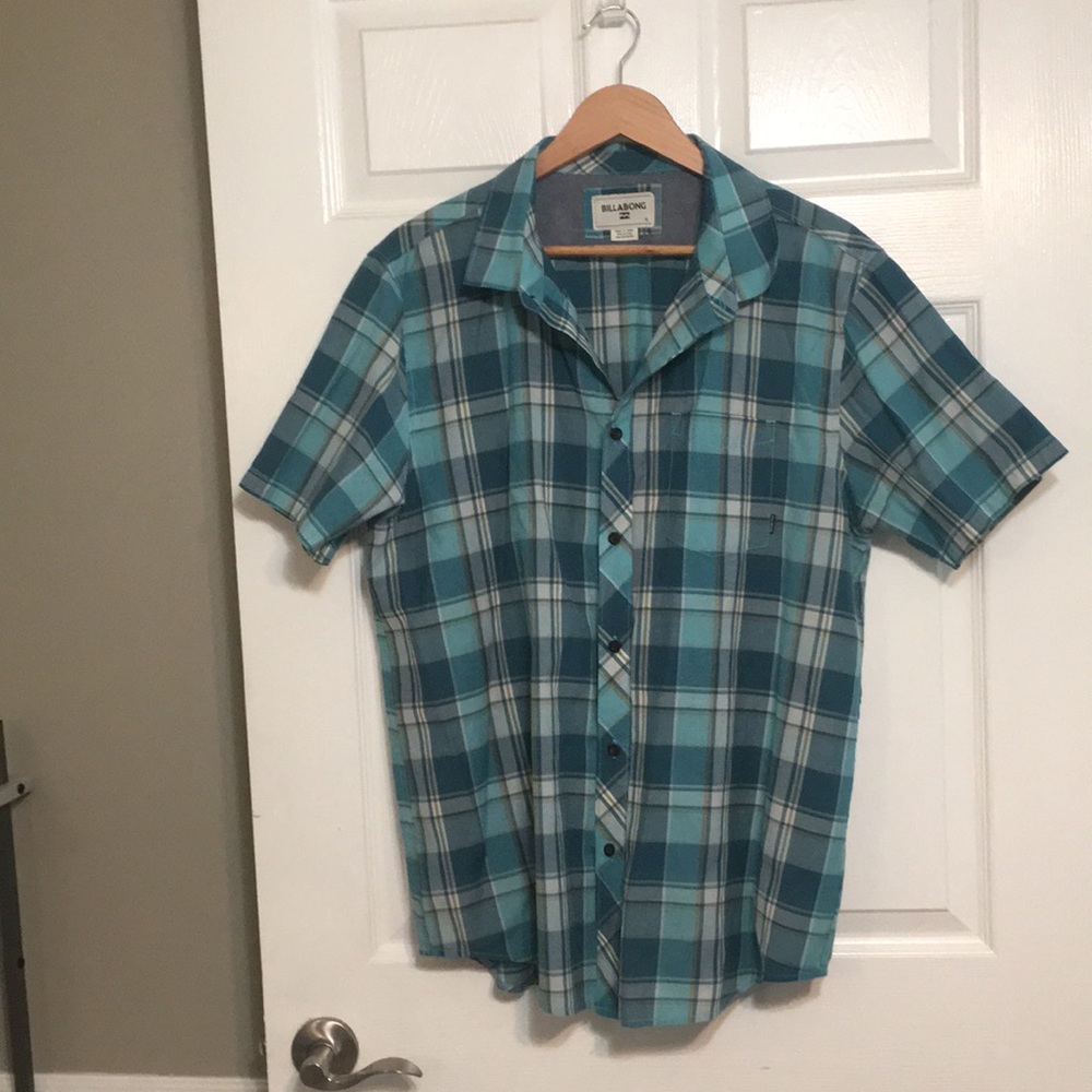 Turquoise plaid, Short sleeve, button down shirt.